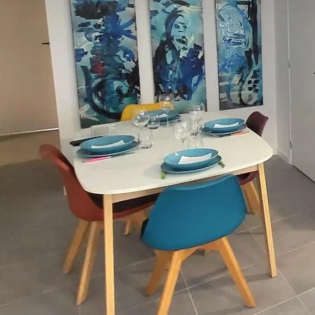 Appartement 700 Mètres De La *