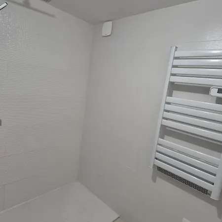 Lejlighed 700 Metres De La